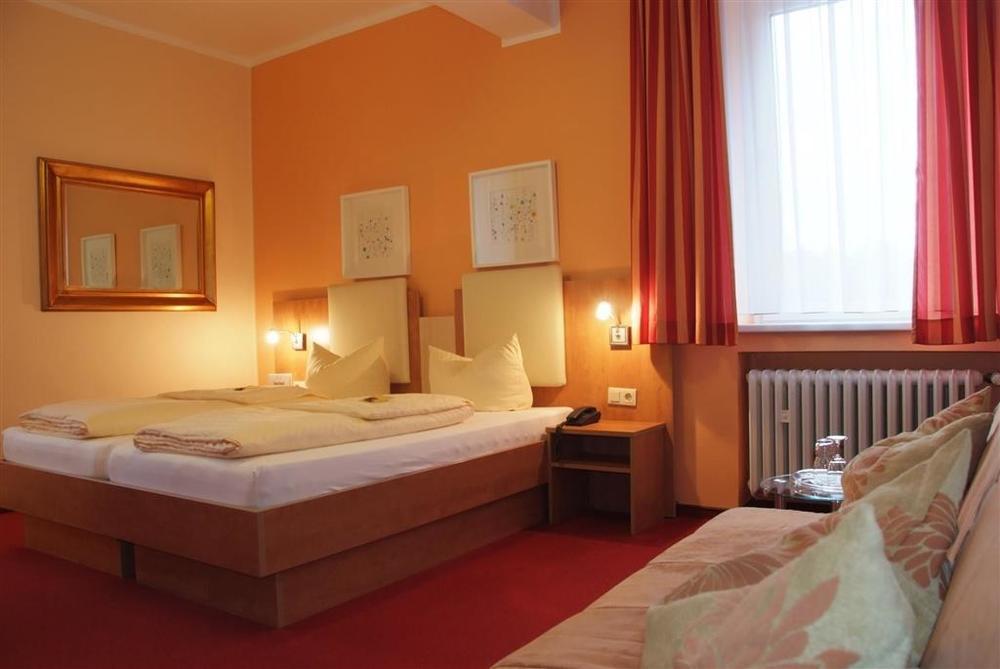 Arena Hotel غيلسنكيرشن الغرفة الصورة